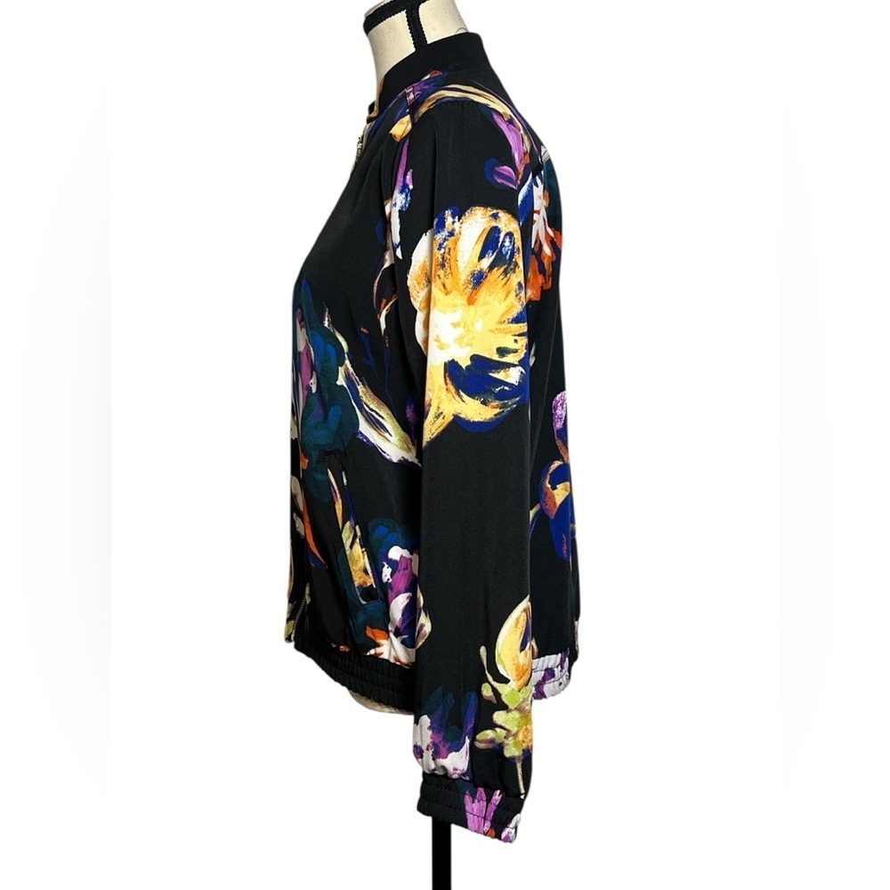 Susan Graver Floral Print Full Zip Bomber Jacket Gold tone zipper pockets Small - Picture 4 of 9